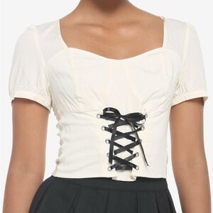 Hot Topic Ivory Corset Lace-Up Girls Crop Top. Thorn and Fable.